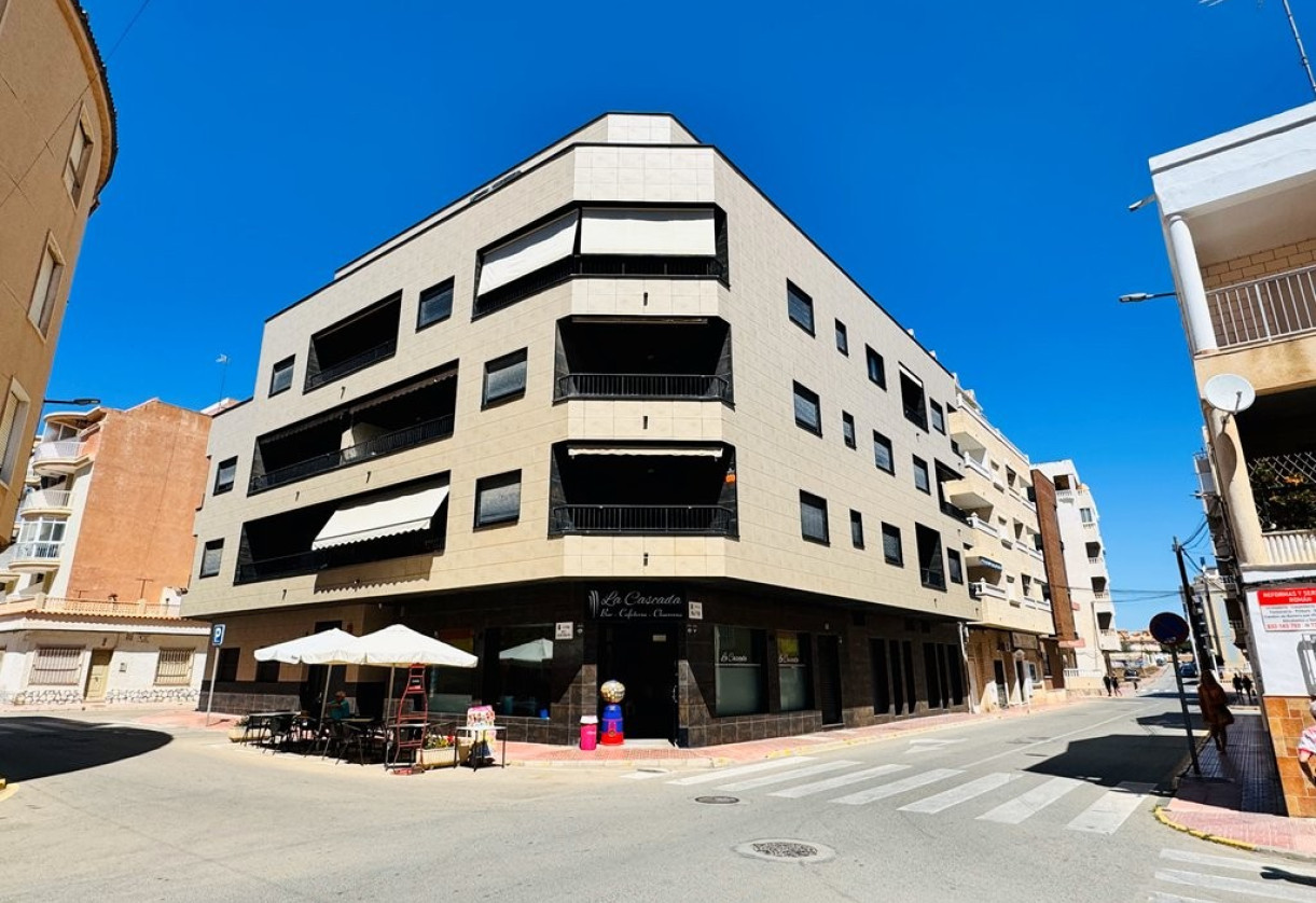 Sale · Apartment · La Mata