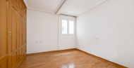 Reventa · APARTAMENTO · Torrevieja · Centro