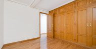 Reventa · APARTAMENTO · Torrevieja · Centro