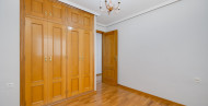 Reventa · APARTAMENTO · Torrevieja · Centro