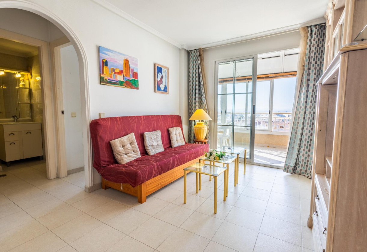 Resale · APARTAMENTO · Torrevieja · Playa del Acequión