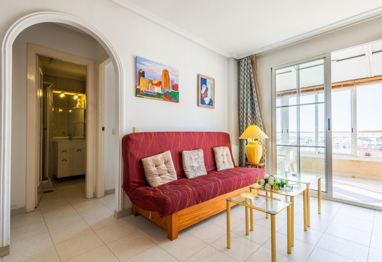 Resale · APARTAMENTO · Torrevieja · Playa del Acequión