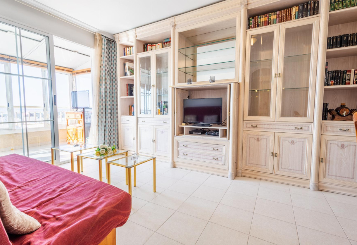 Resale · APARTAMENTO · Torrevieja · Playa del Acequión