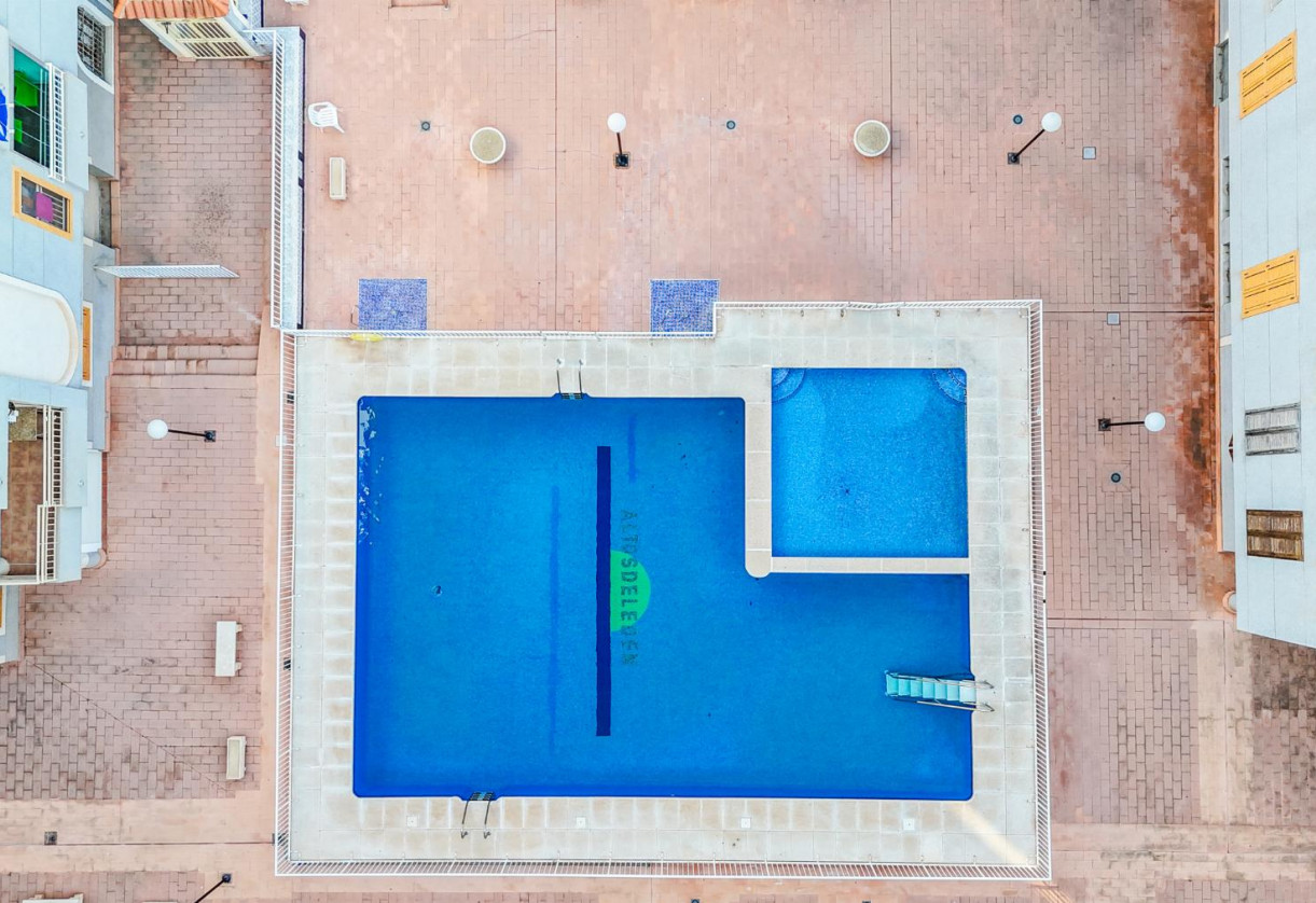 Resale · APARTAMENTO · Torrevieja · Playa del Acequión