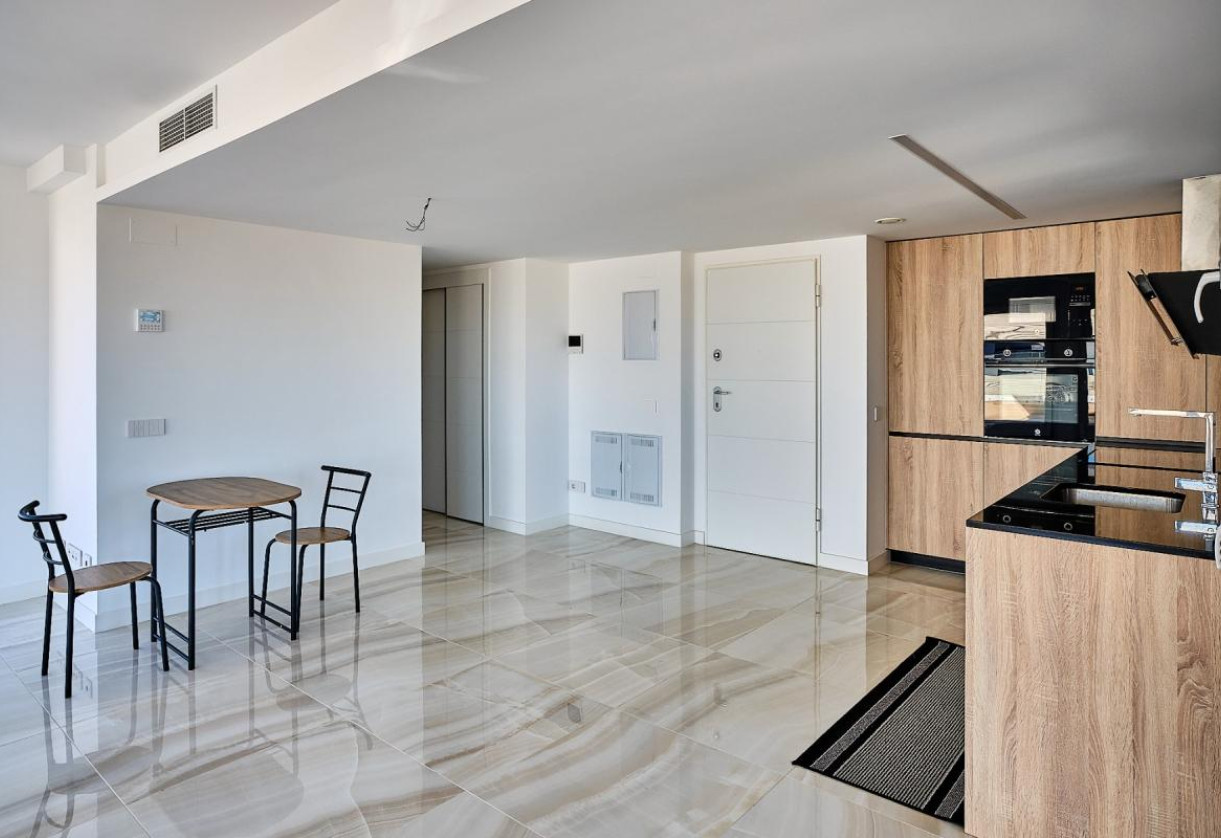Resale · APARTAMENTO · Torrevieja · Punta Prima