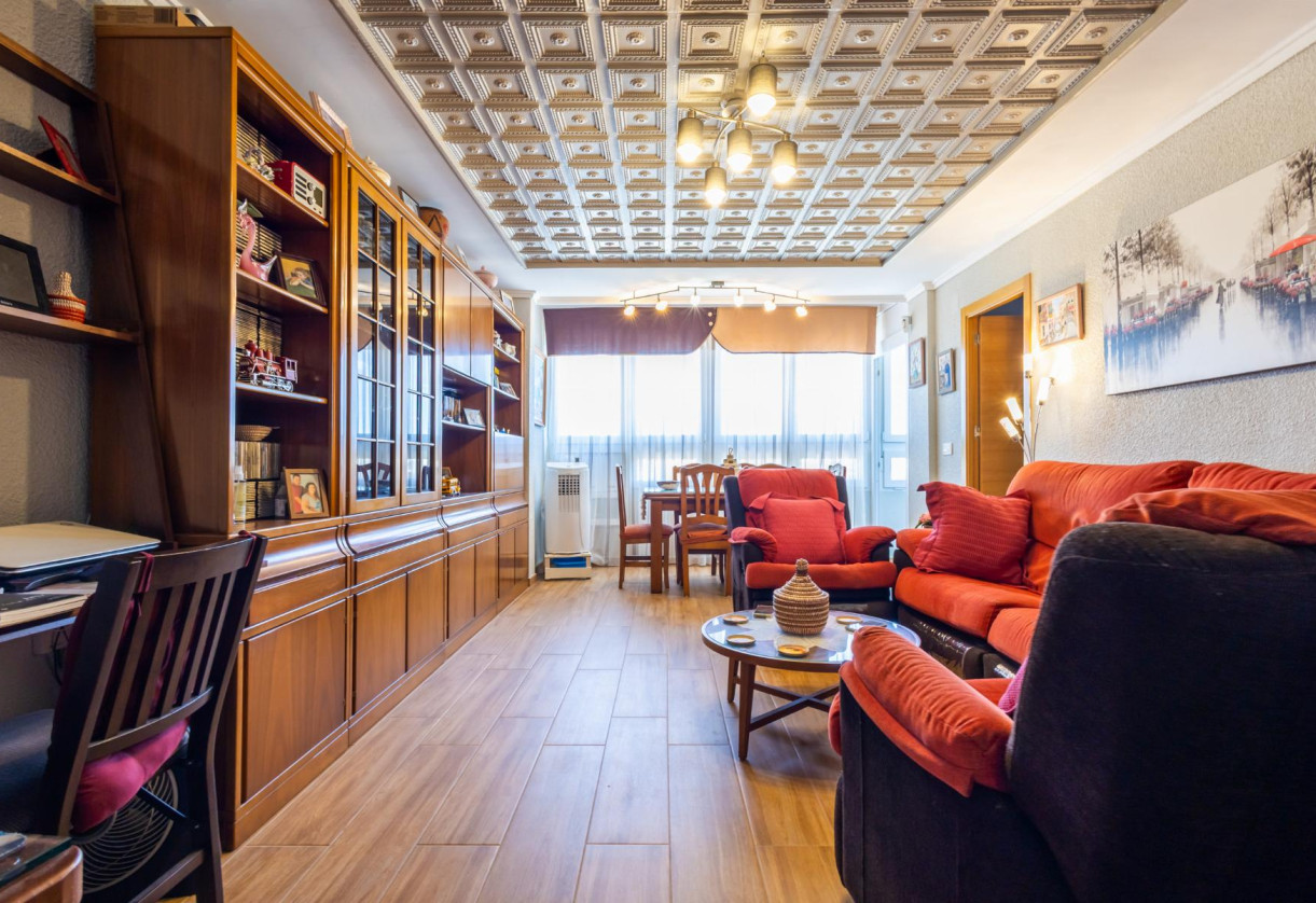 Resale · APARTAMENTO · Torrevieja · Playa del Acequión