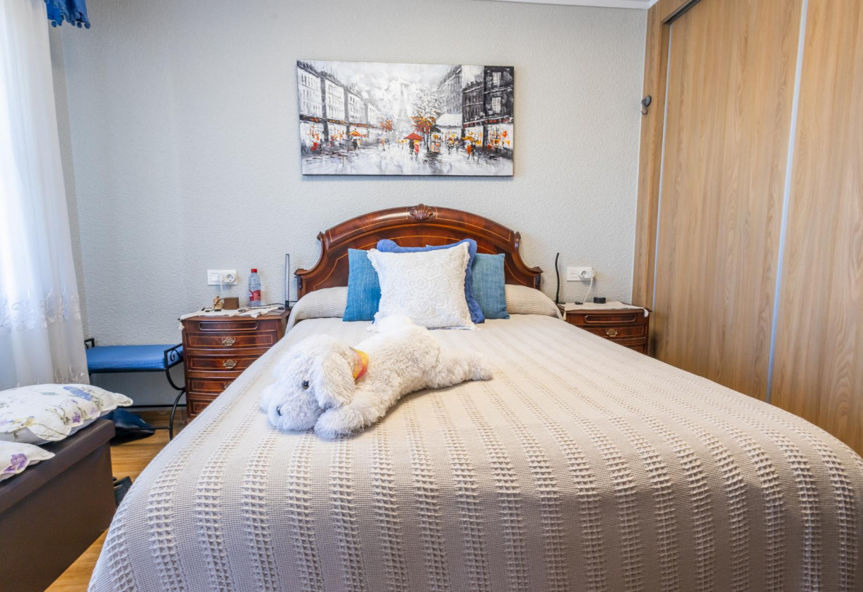 Resale · APARTAMENTO · Torrevieja · Playa del Acequión
