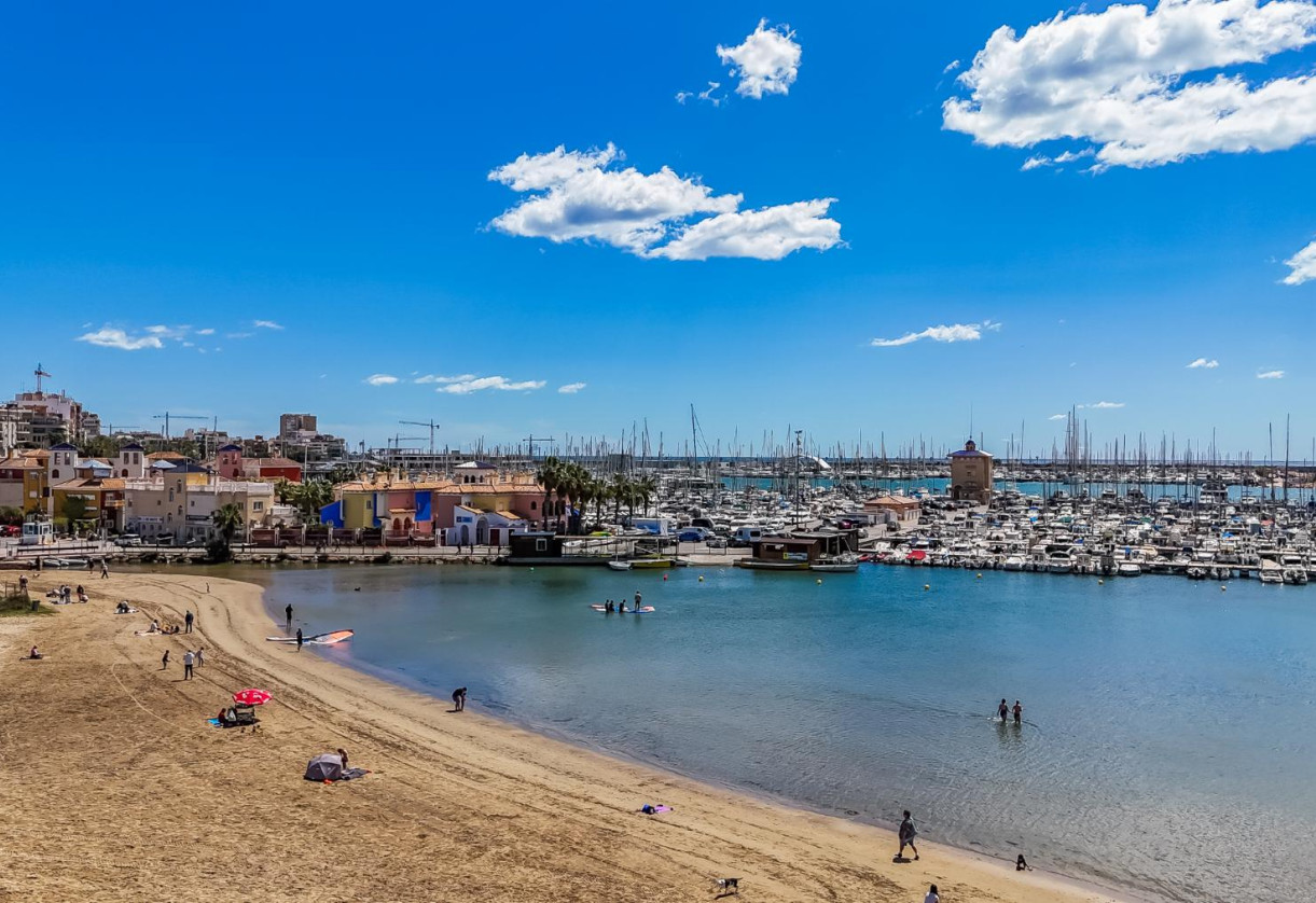 Resale · APARTAMENTO · Torrevieja · Playa del Acequión