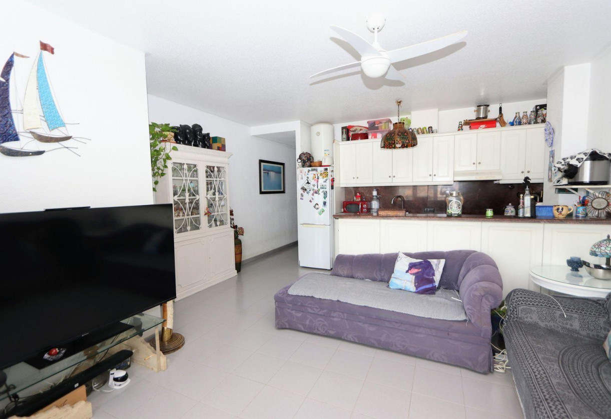 Resale · APARTAMENTO · Torrevieja · Playa Flamenca