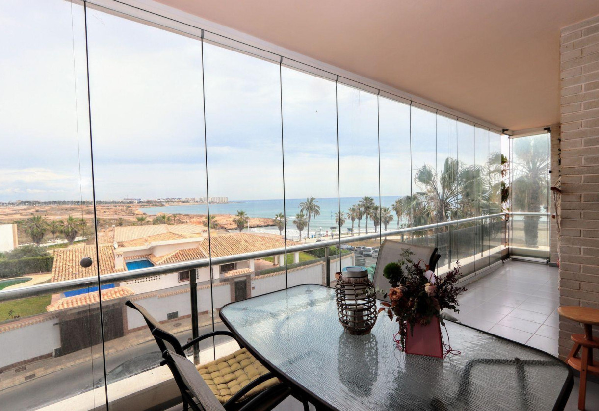 Resale · APARTAMENTO · Torrevieja · Playa Flamenca