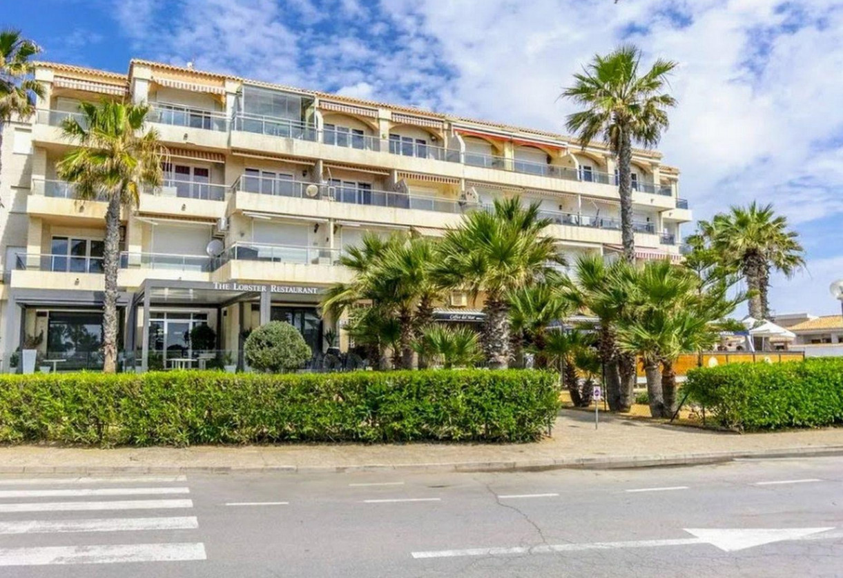 Resale · APARTAMENTO · Torrevieja · Playa Flamenca