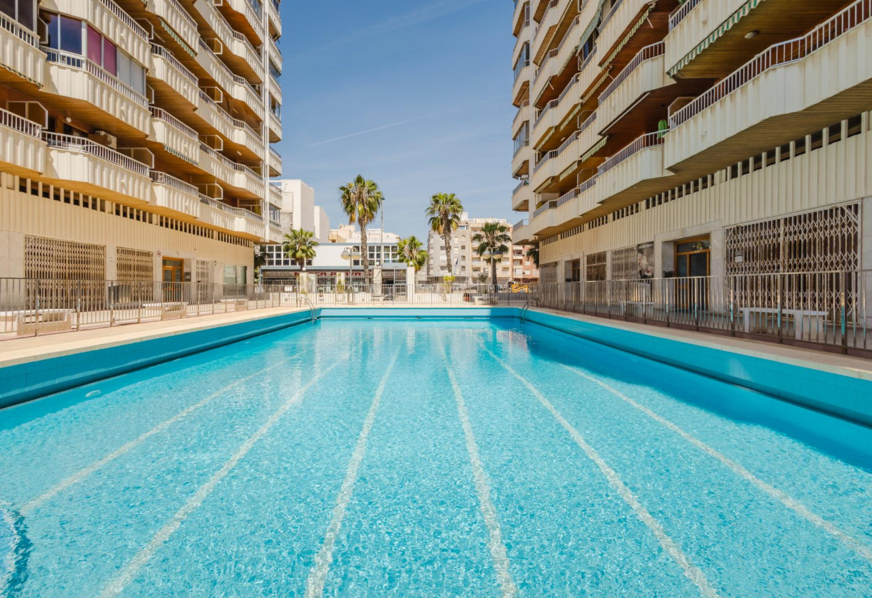Resale · APARTAMENTO · Torrevieja · Playa de La Acequion
