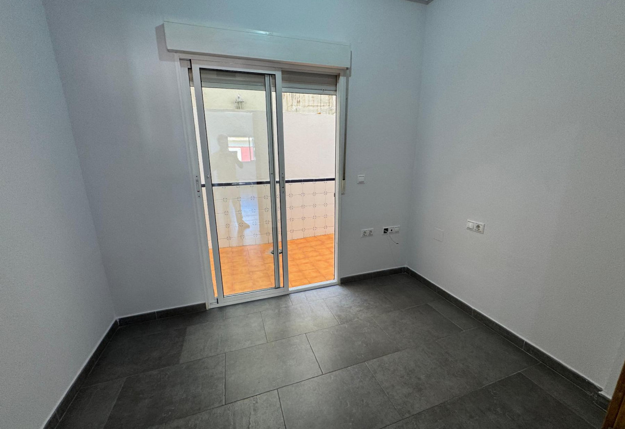 Rynek wtórny · APARTAMENTO · Almoradi