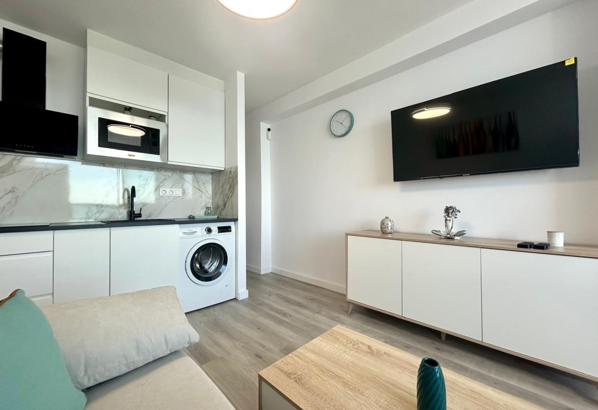 Alquiler a largo plazo · Apartment · Torrevieja · Cabo cervera