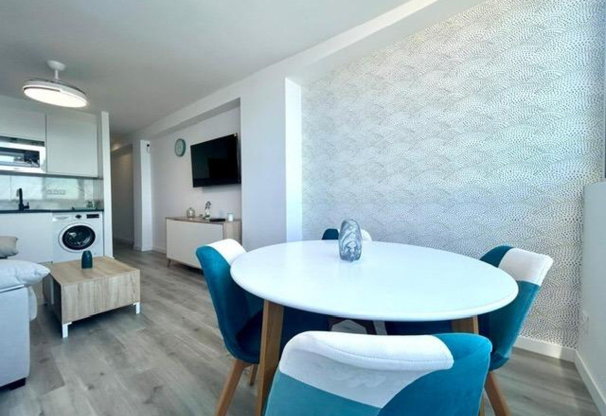 Alquiler a largo plazo · Apartment · Torrevieja · Cabo cervera