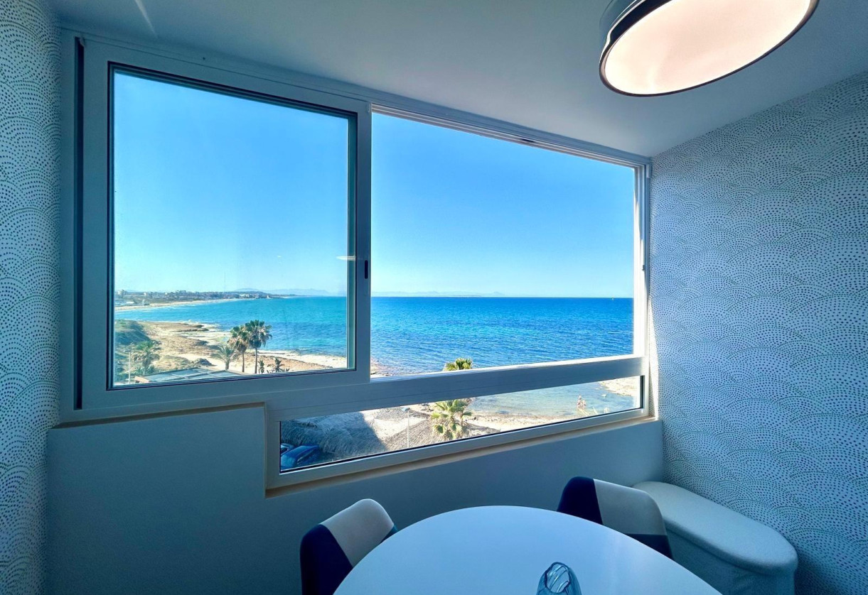 Alquiler a largo plazo · Apartment · Torrevieja · Cabo cervera