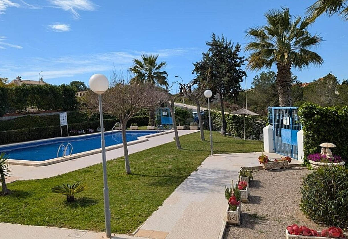 Reventa · Studio · Torrevieja · Torreblanca