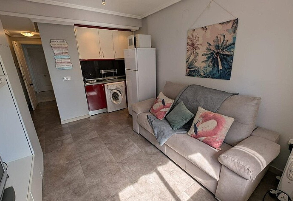 Reventa · Studio · Torrevieja · Torreblanca
