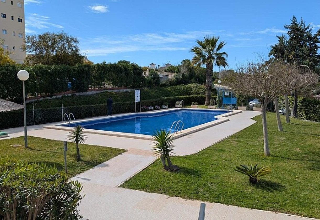 Reventa · Studio · Torrevieja · Torreblanca