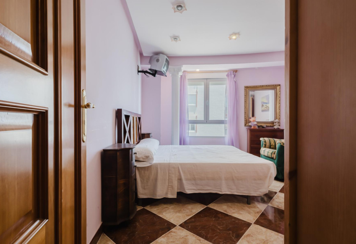 Resale · APARTAMENTO · Torrevieja · PLAYA NAUFRAGOS