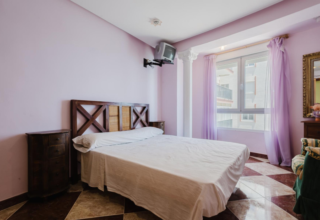Resale · APARTAMENTO · Torrevieja · PLAYA NAUFRAGOS