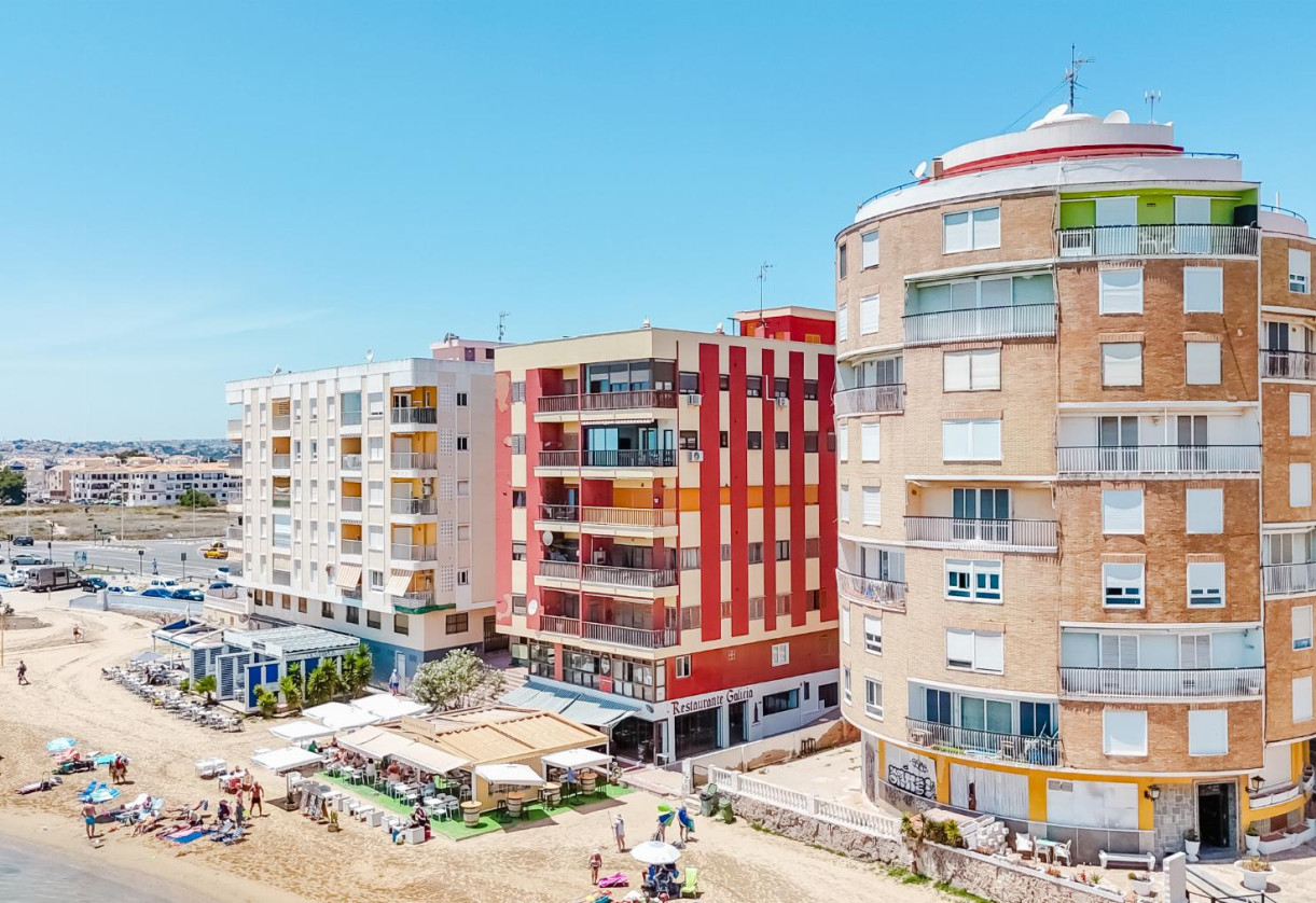 Resale · APARTAMENTO · Torrevieja · PLAYA NAUFRAGOS
