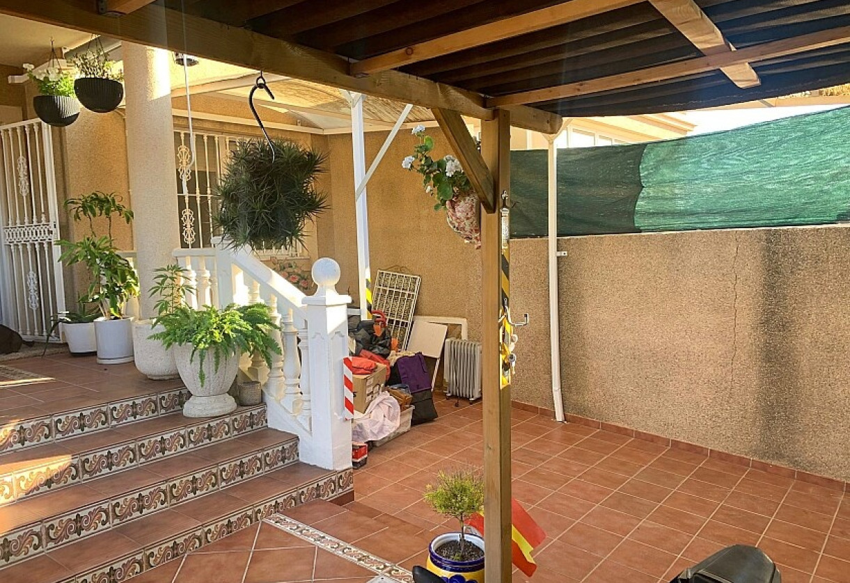 Resale · Villa · Torrevieja · El chaparral