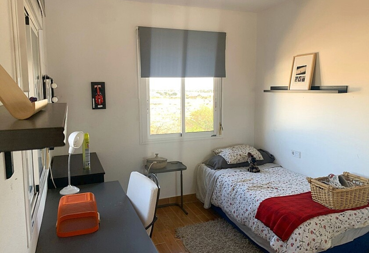 Resale · Villa · Torrevieja · El chaparral