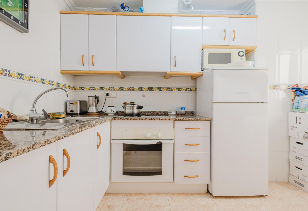 Resale · APARTAMENTO · Torrevieja · Villa Madrid