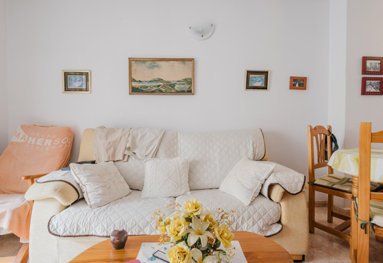 Resale · APARTAMENTO · Torrevieja · Villa Madrid