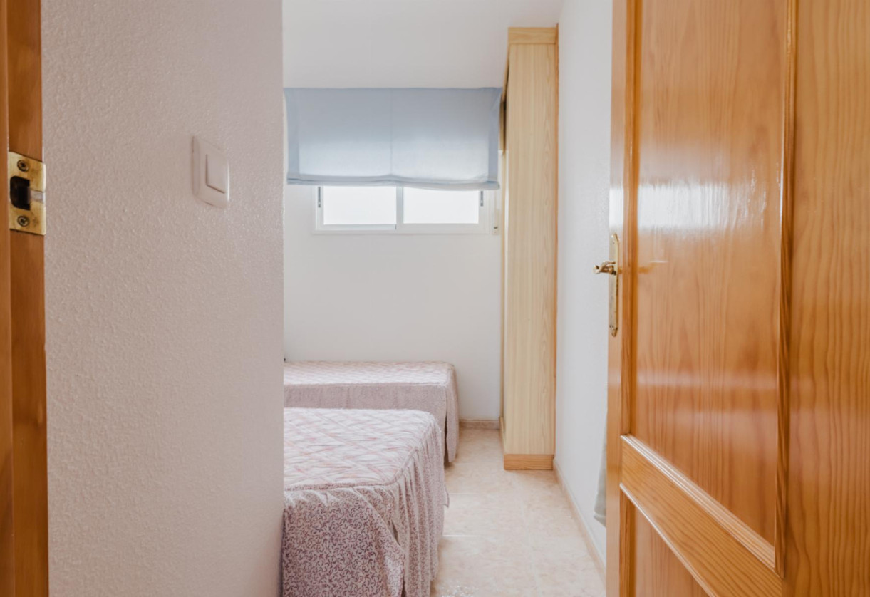 Resale · APARTAMENTO · Torrevieja · Villa Madrid