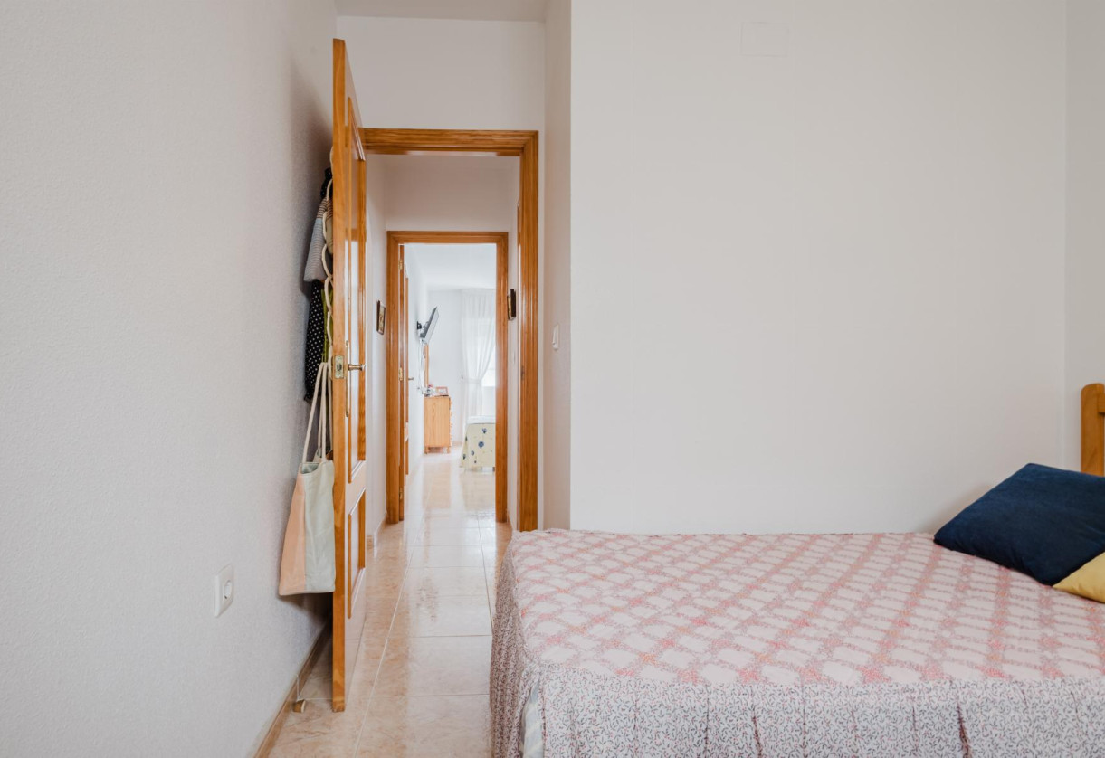 Resale · APARTAMENTO · Torrevieja · Villa Madrid