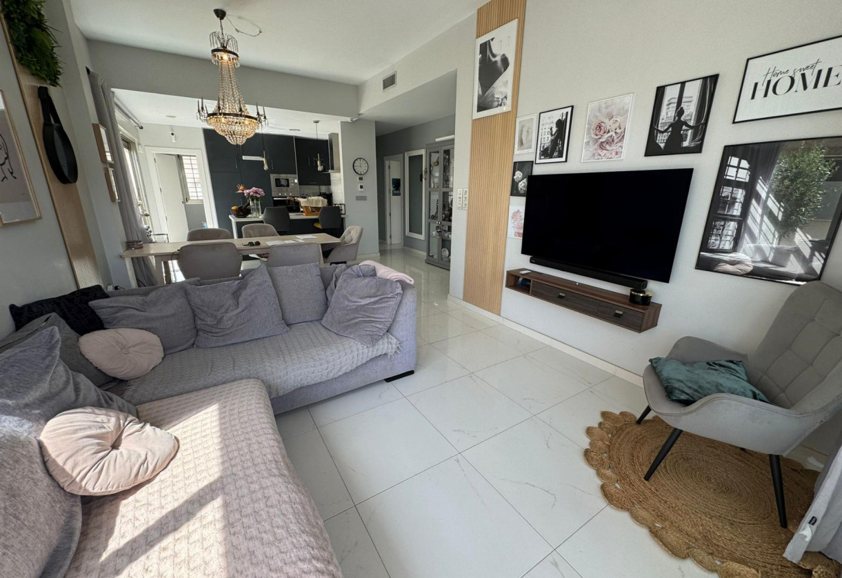 Resale · Chalet · Orihuela Costa · villamartin