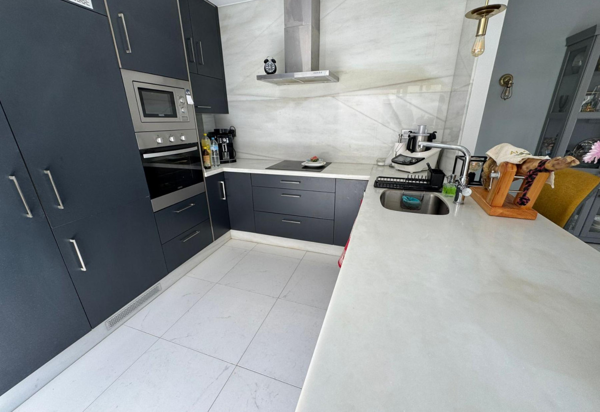 Resale · Chalet · Orihuela Costa · villamartin