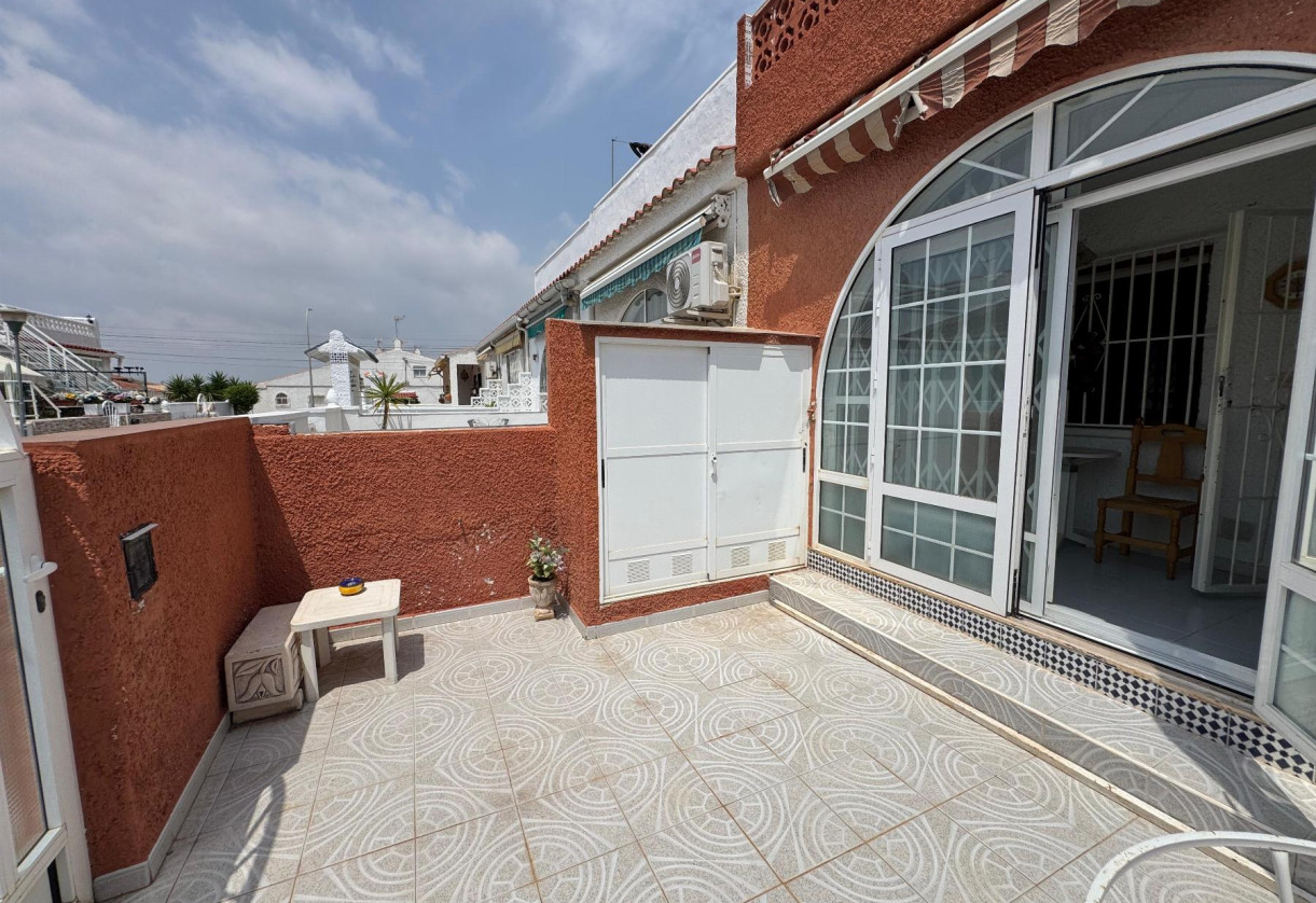 Reventa · Chalet · Torrevieja · URB SAN LUIS