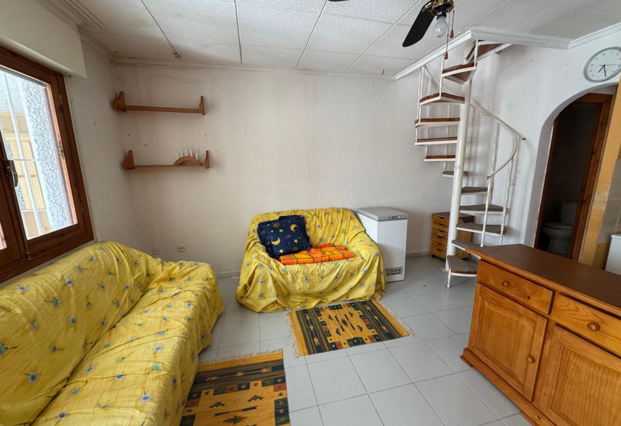Reventa · Chalet · Torrevieja · URB SAN LUIS