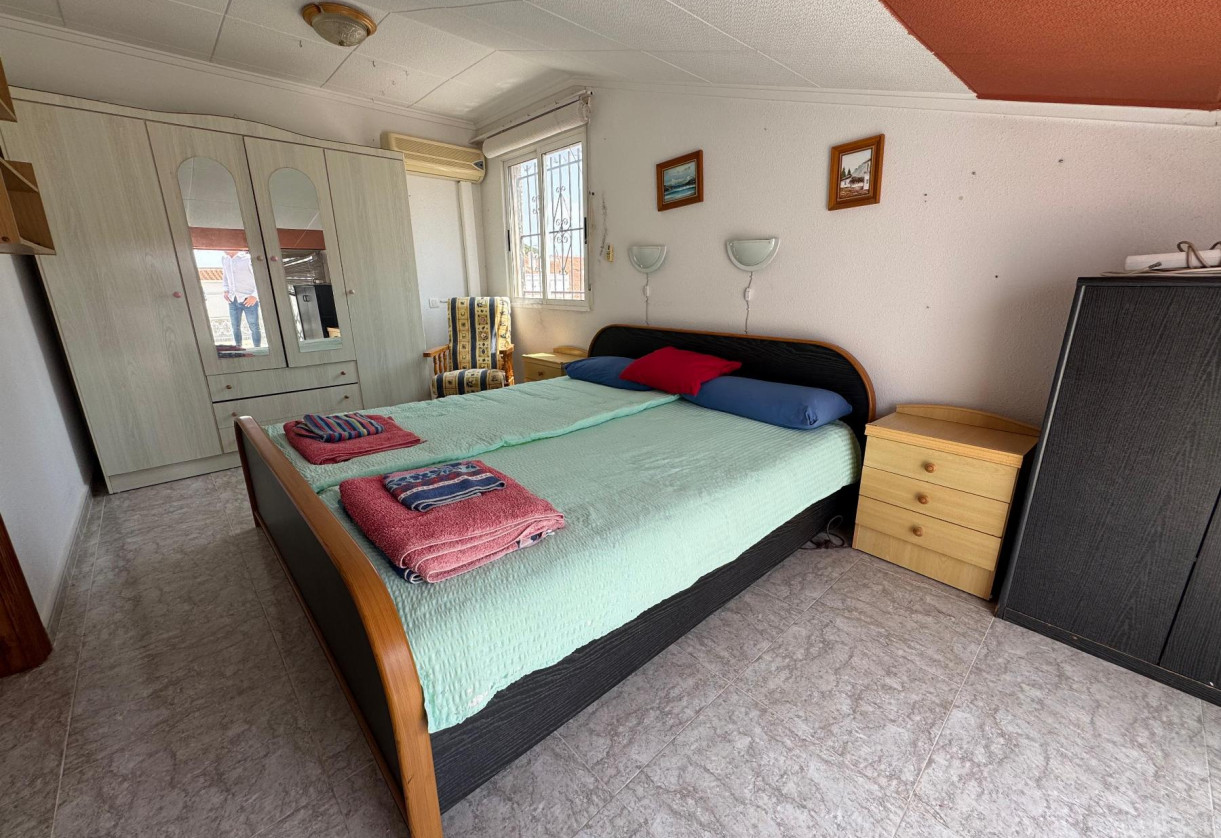 Reventa · Chalet · Torrevieja · URB SAN LUIS