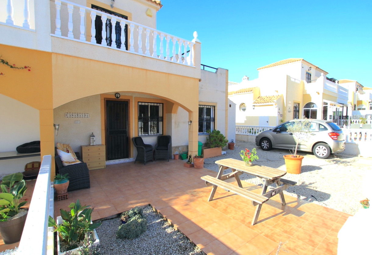Sale · Townhouse · Los Altos