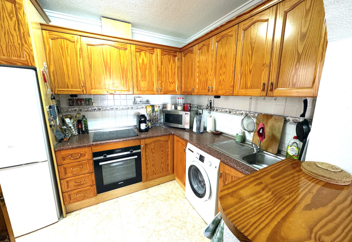 Sale · Townhouse · Los Altos