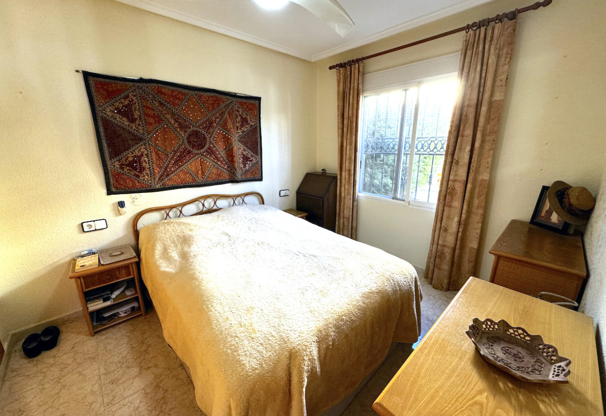 Sale · Townhouse · Los Altos