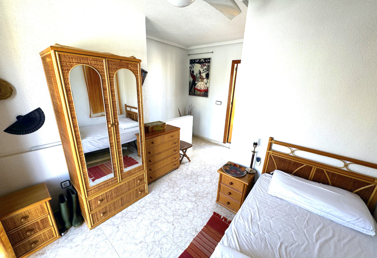 Sale · Townhouse · Los Altos