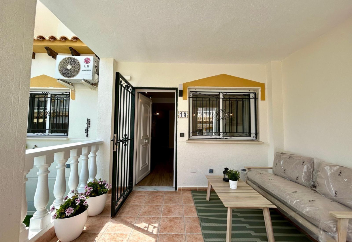 Resale · terraced house · Orihuela · Urbanización Perla del Mar