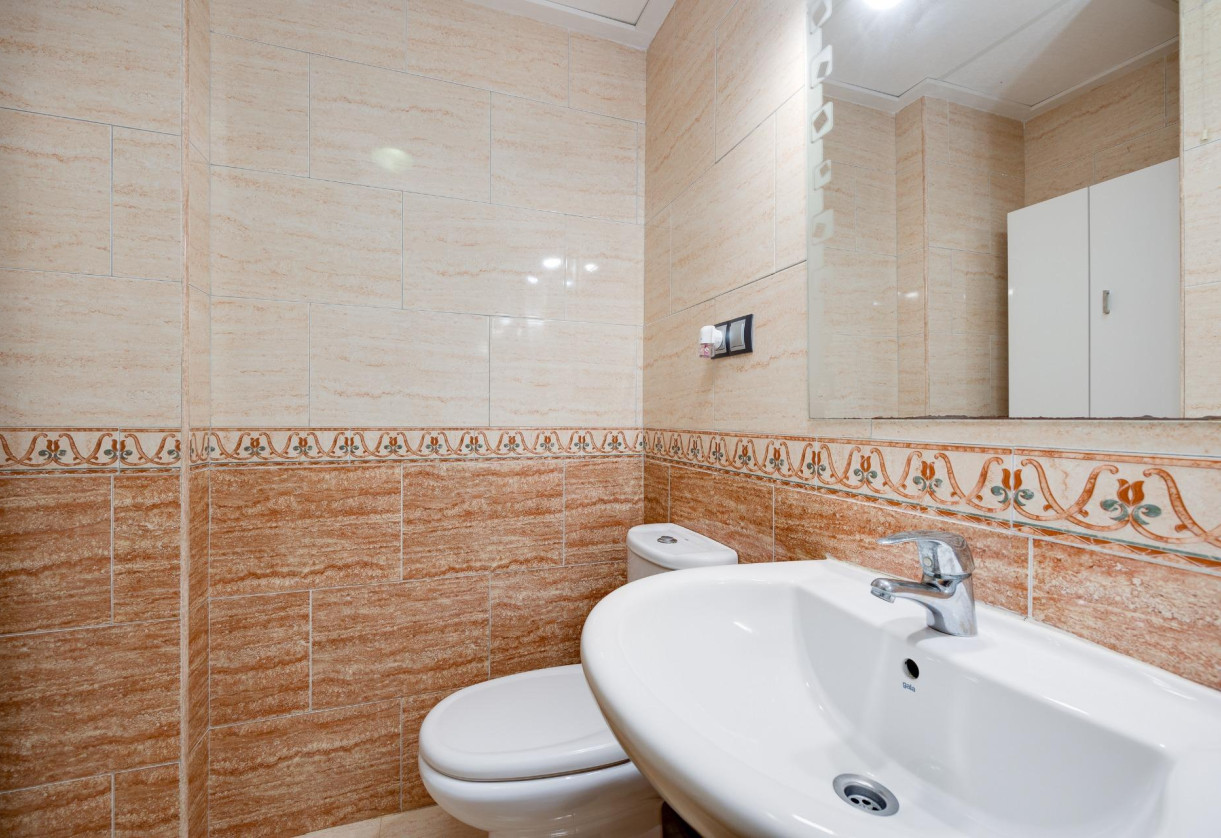Reventa · Apartment · Torrevieja · Playa del cura