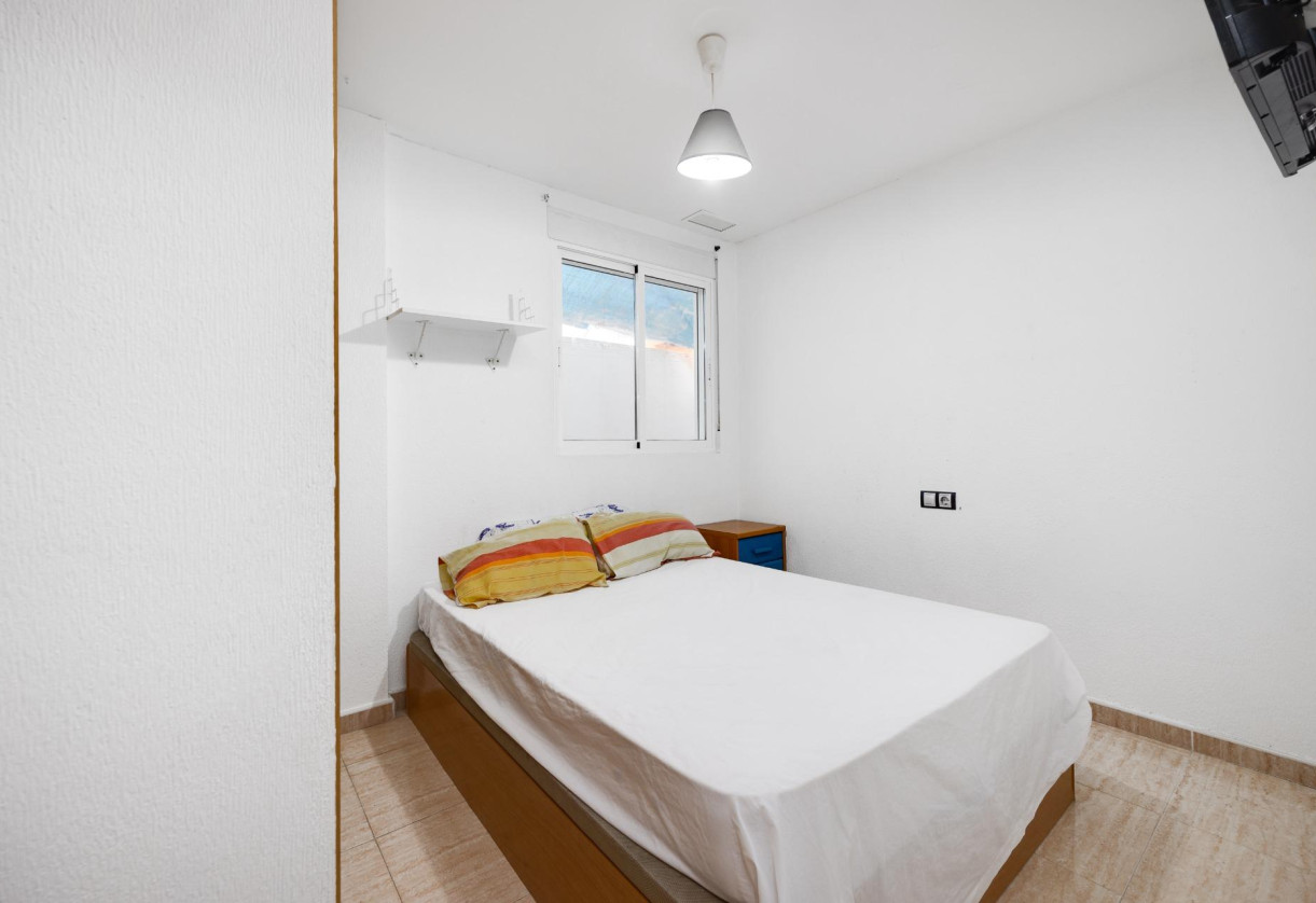 Reventa · Apartment · Torrevieja · Playa del cura