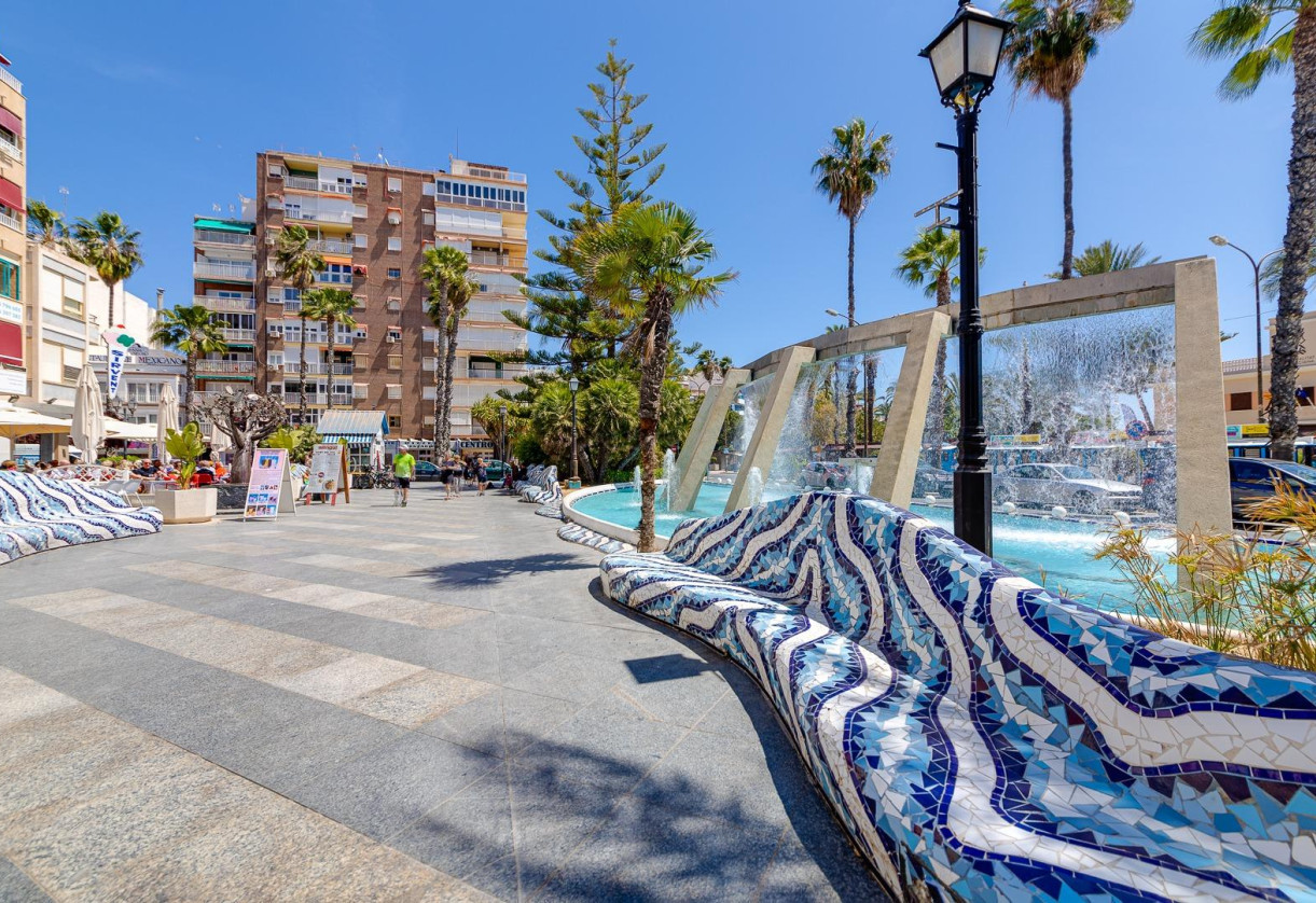 Reventa · Apartment · Torrevieja · Playa del cura