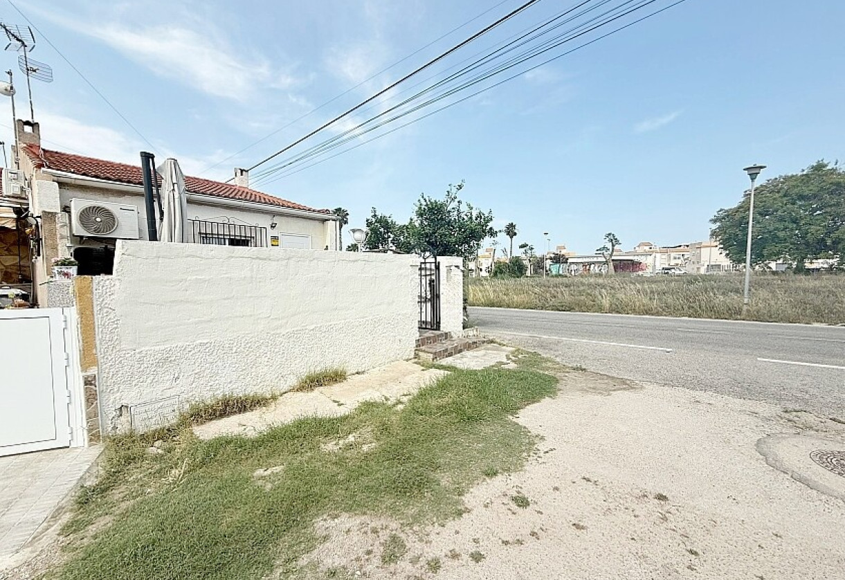 Resale · Bungalow · Torrevieja · Torreta
