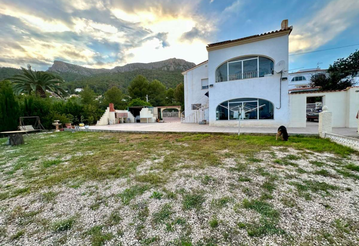 Rynek wtórny · detached house · Oltamar