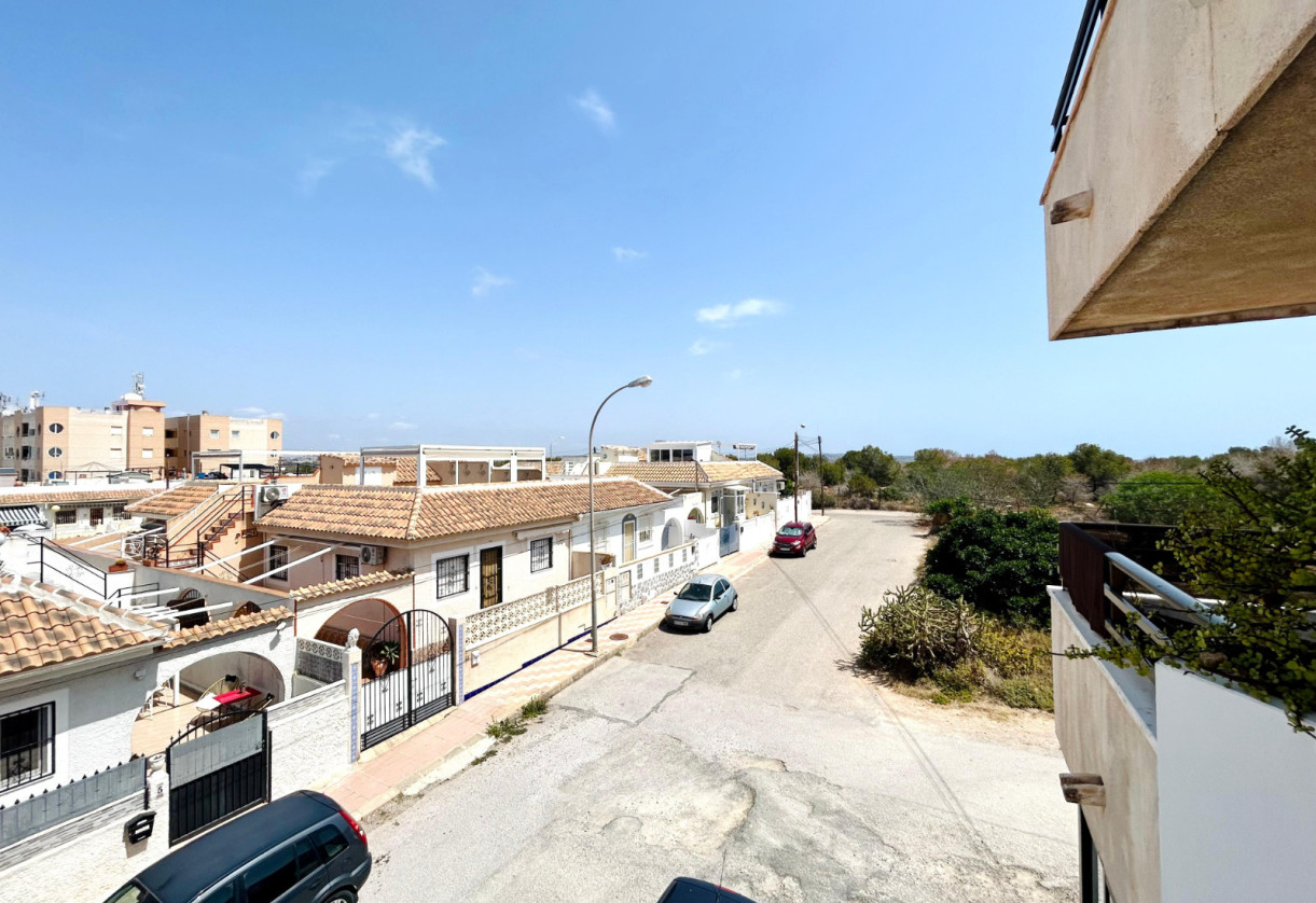Reventa · Detached House / Villa · El Chaparral