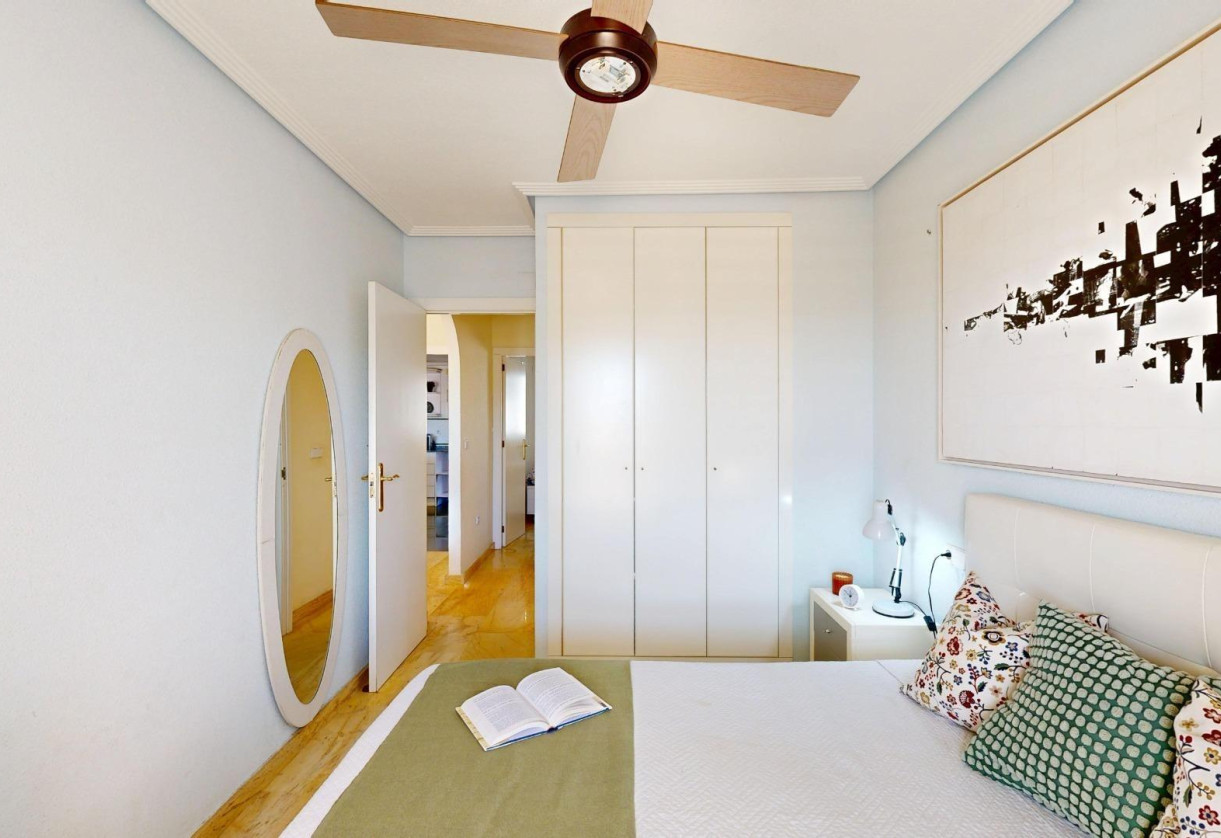 Reventa · Apartment · Orihuela Costa · Campoamor