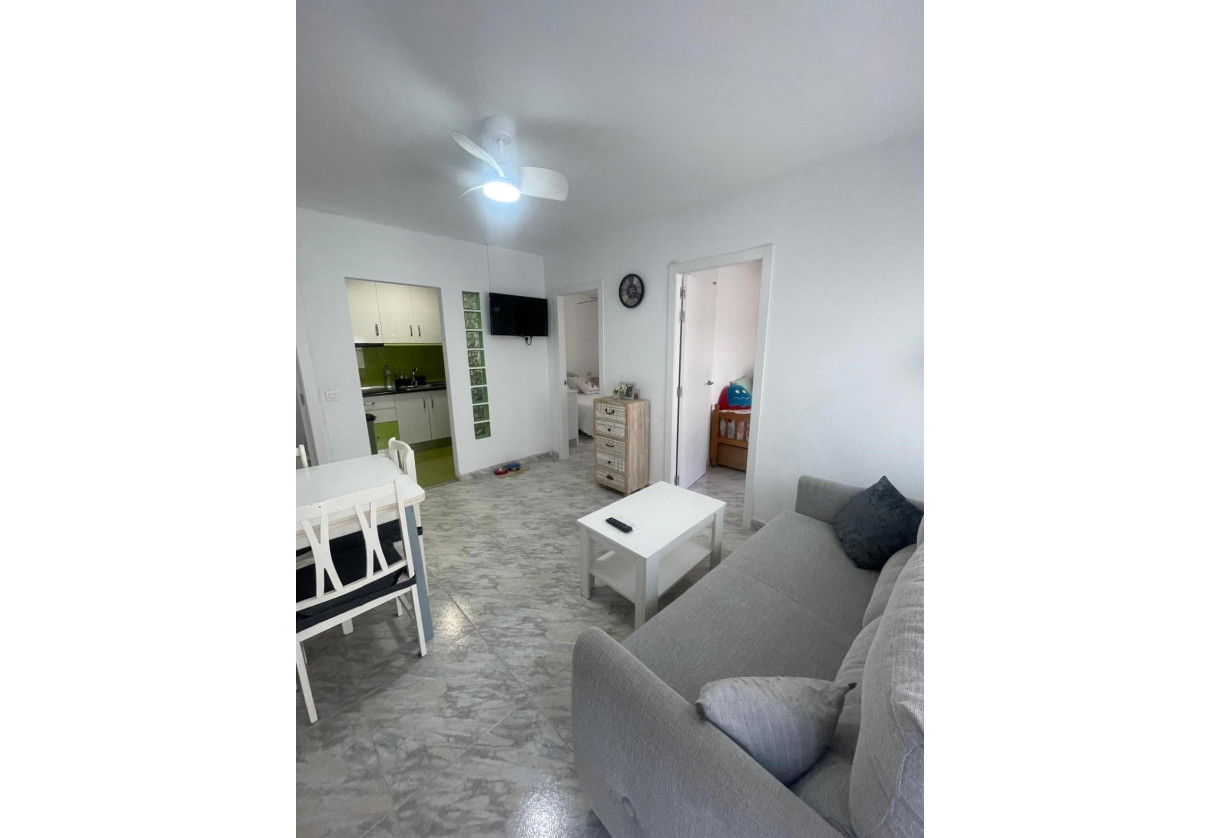 Resale · terraced house · Torrevieja · Carrefour